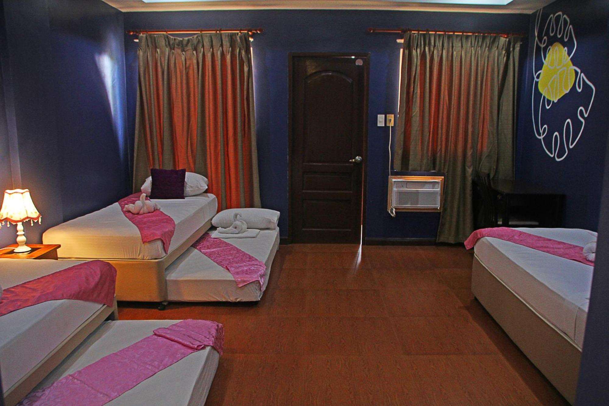 Hotel Palacio Puerto Princesa Екстер'єр фото
