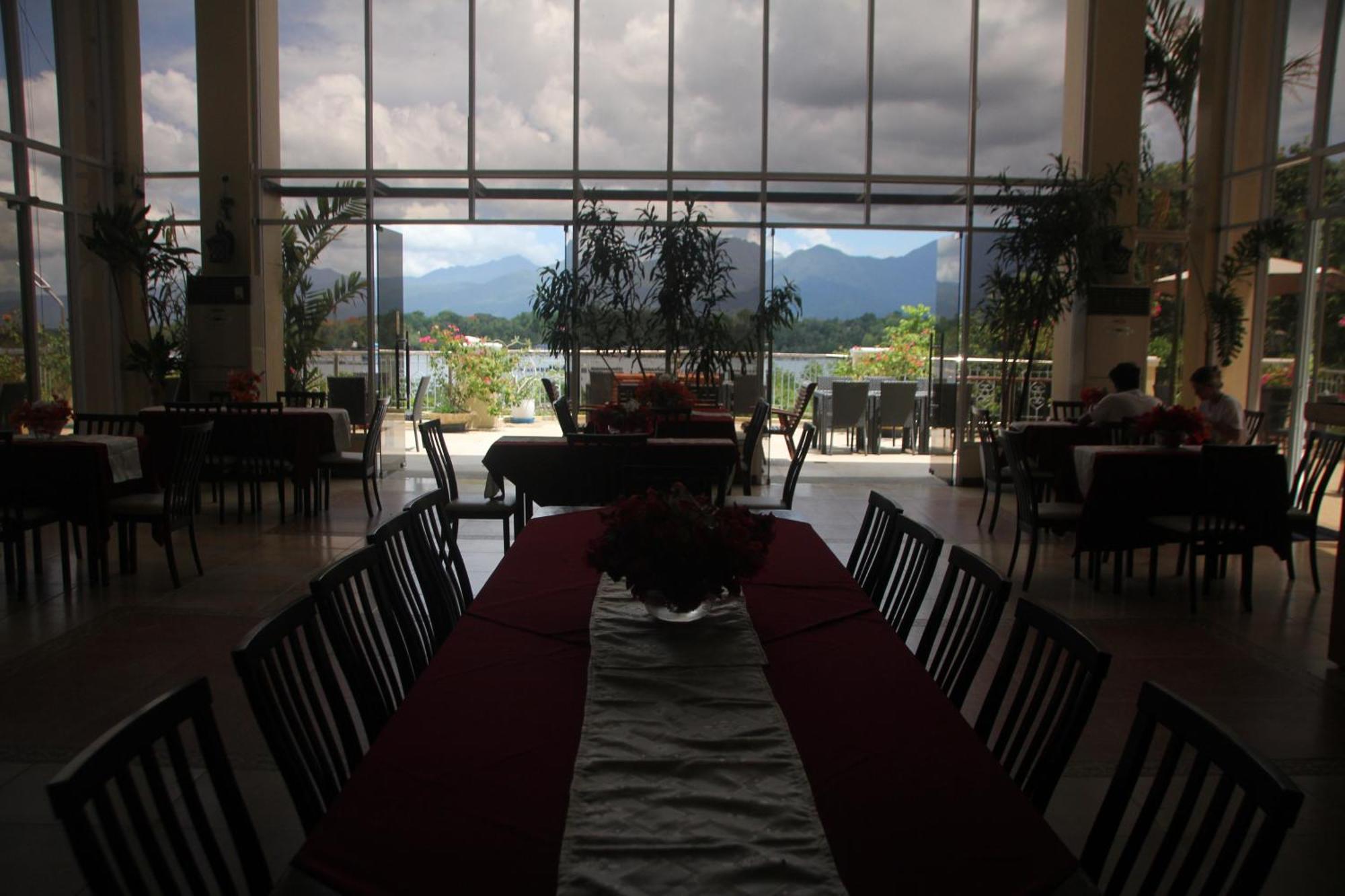 Hotel Palacio Puerto Princesa Екстер'єр фото