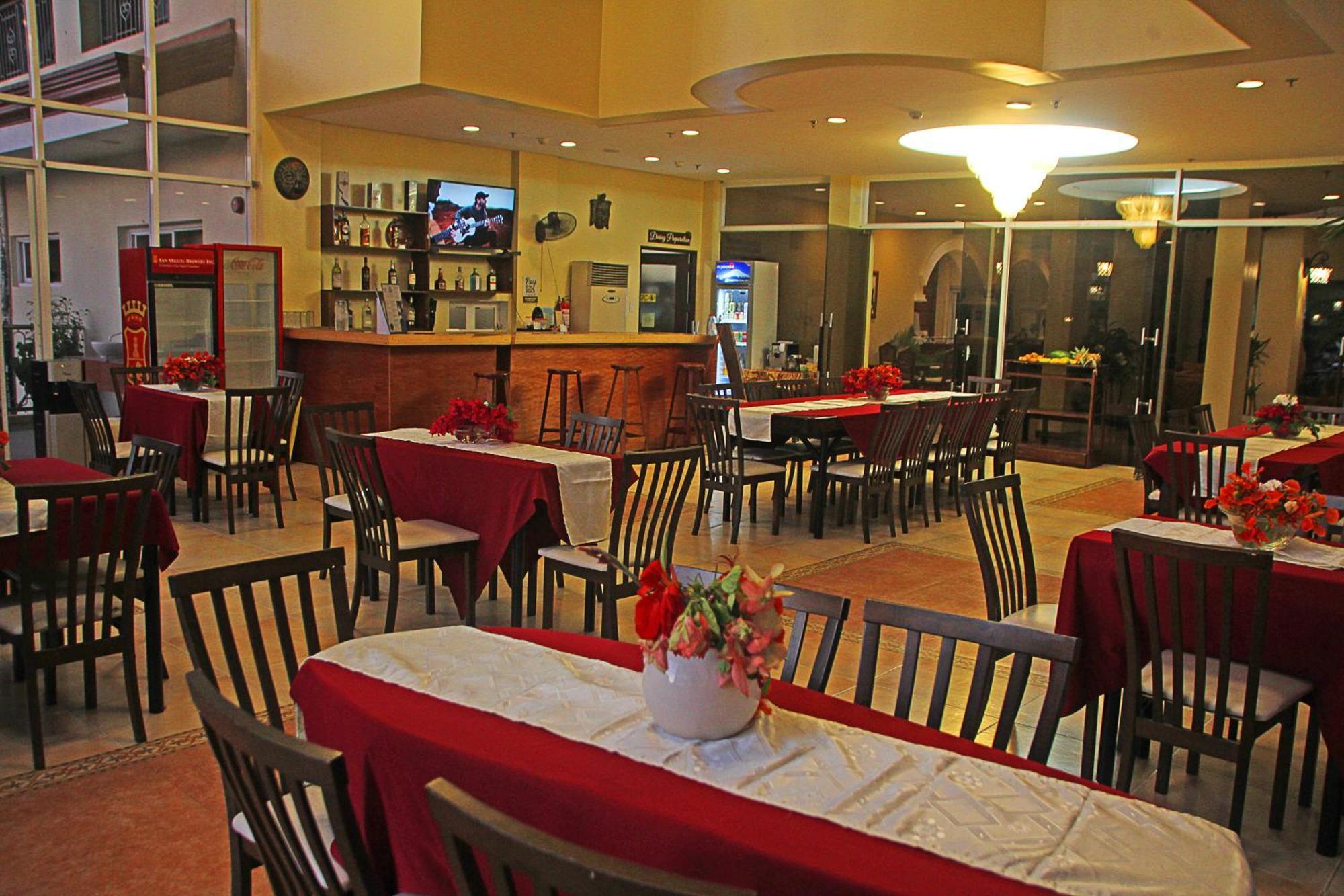 Hotel Palacio Puerto Princesa Екстер'єр фото