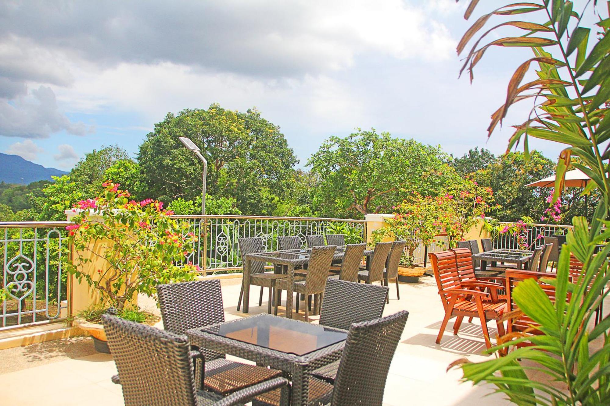 Hotel Palacio Puerto Princesa Екстер'єр фото