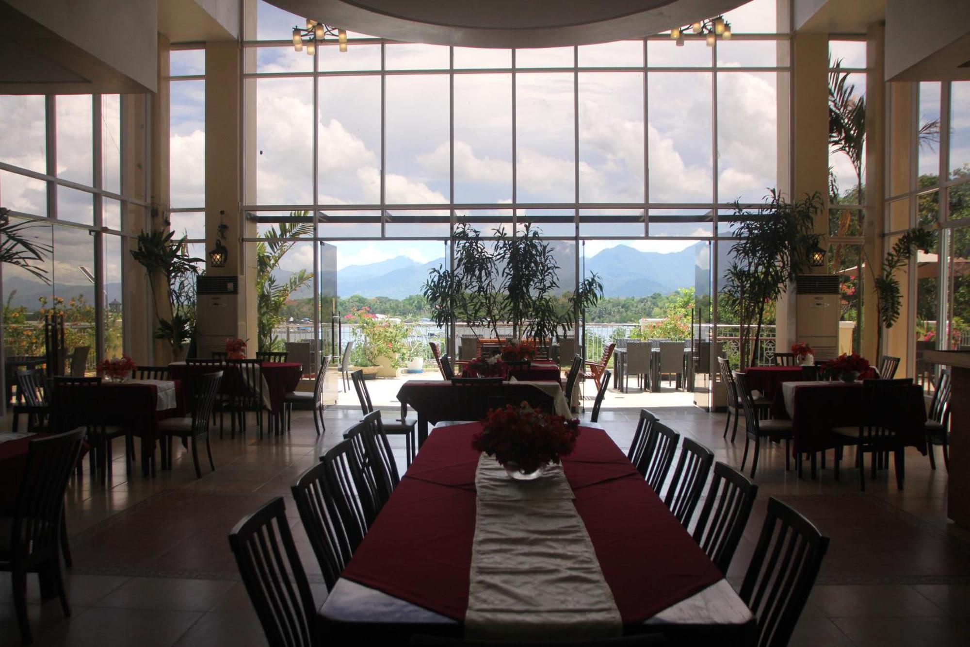 Hotel Palacio Puerto Princesa Екстер'єр фото