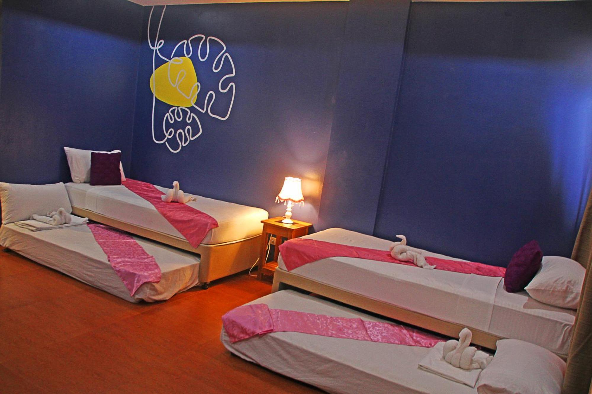 Hotel Palacio Puerto Princesa Екстер'єр фото