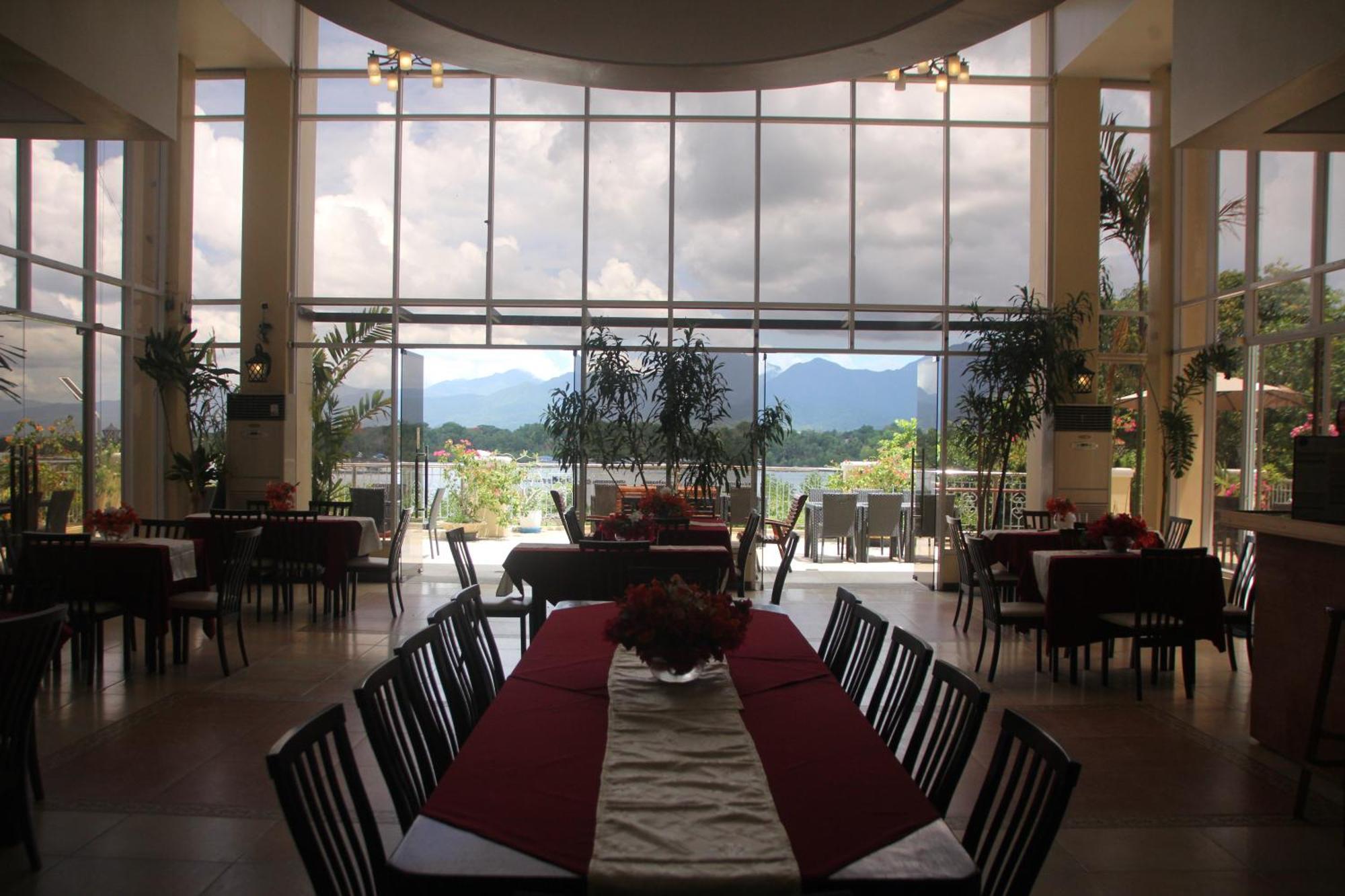Hotel Palacio Puerto Princesa Екстер'єр фото