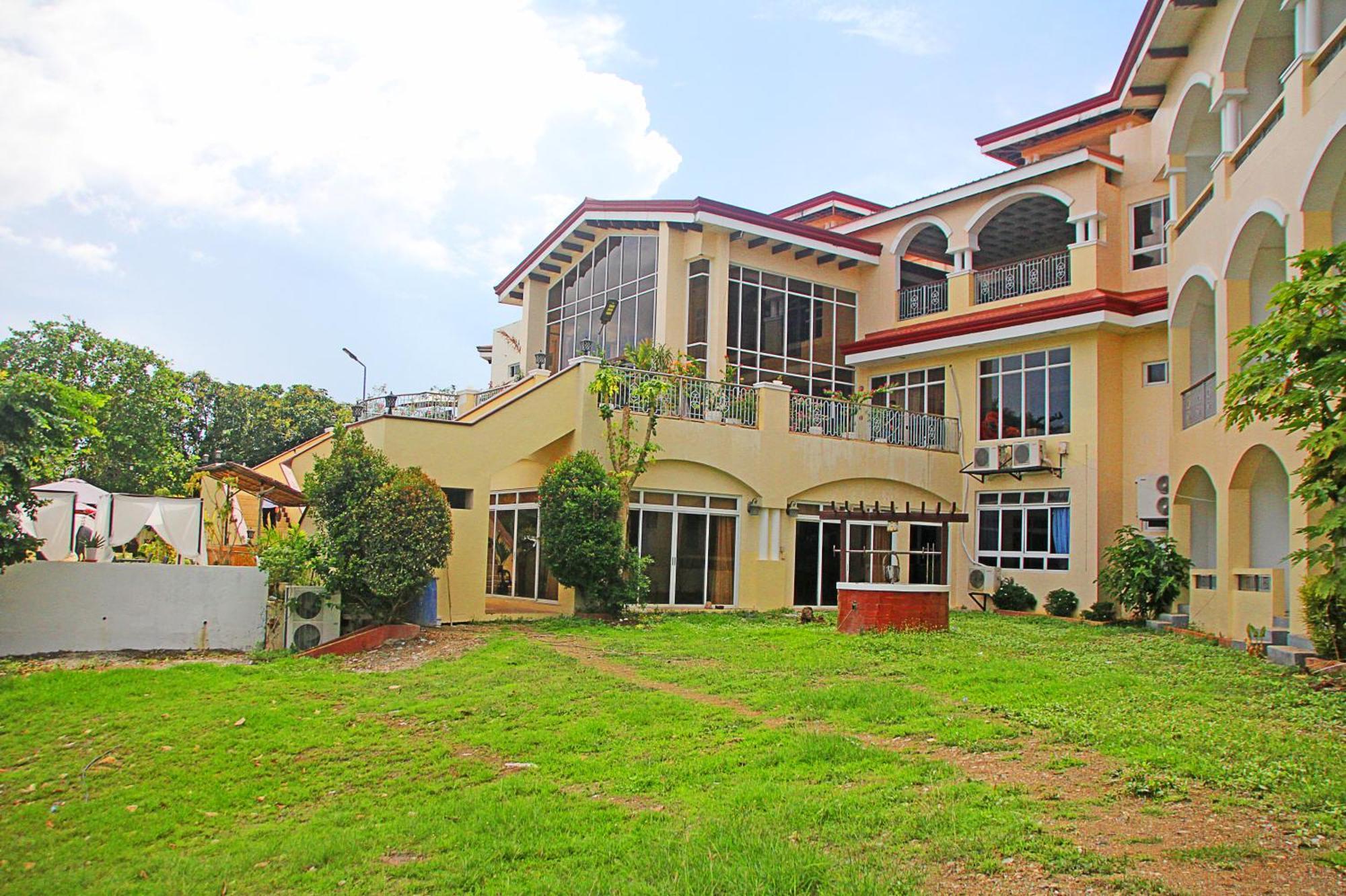 Hotel Palacio Puerto Princesa Екстер'єр фото