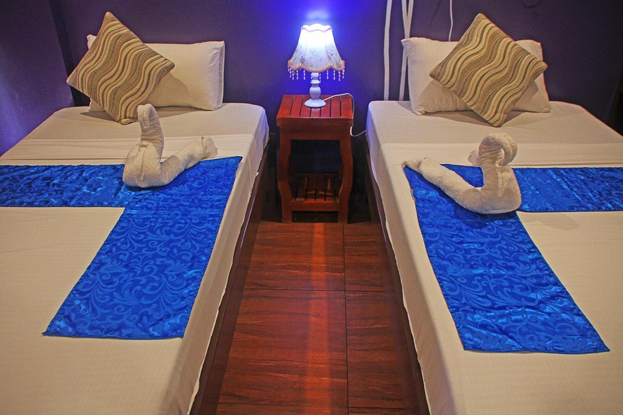 Hotel Palacio Puerto Princesa Екстер'єр фото